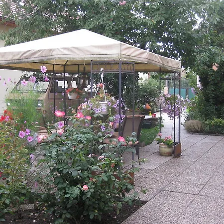 Bed & Breakfast Ascher