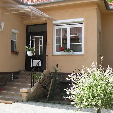 Bed & Breakfast Ascher
